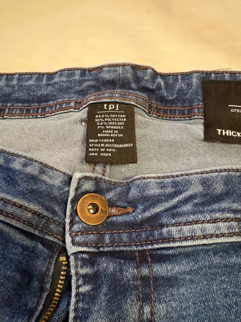 TPJ The Perfect Jean Thick Stretch Jeans Dark Blue 46x32 Men's Straight Leg EUC - Picture 3 of 6